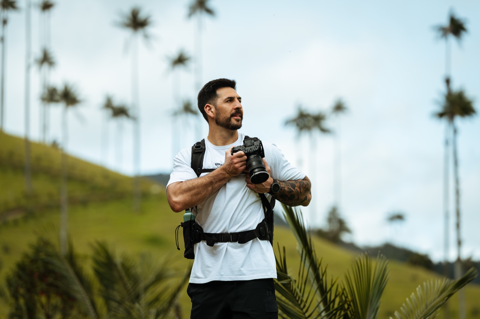Seba Martínez con su cámara en Colombia